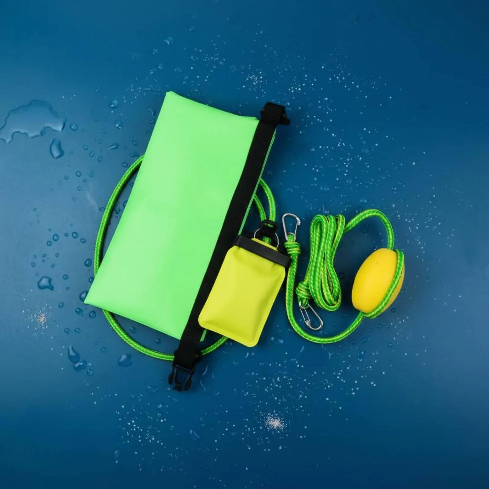 10L Roll Roll-Top Bag Sturdy Duty Buoyant Ocean Dry Bag Aquatic Activities Gear for Boaters, Beach, Boating
10L Roll Roll-Top Bag Sturdy Duty Buoyant Ocean Dry Bag Aquatic Activities Gear for Boaters, Beach, Boating