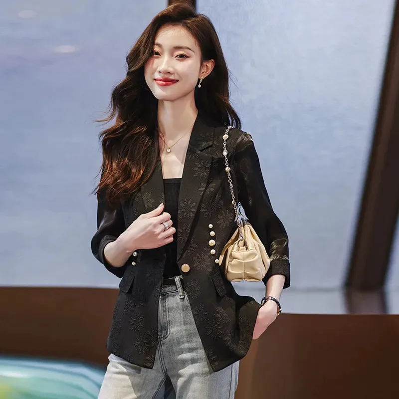 Spring Summer New Thin Jacquard Blazer Black Seven-Point Coat 2025 Plus Size Women's New Fashion Suit Jacket Temperament Tops
Spring Summer New Thin Jacquard Blazer Black Seven-Point Coat 2025 Plus Size Women's New Fashion Suit Jacket Temperament Tops