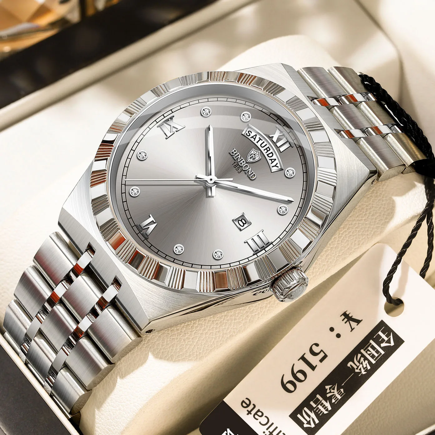 Мужские часы BINBOND 9356, простые модные оригинальные кварцевые часы для мужчин, текстурированный циферблат, нержавеющая сталь, дата, неделя, трендовое платье 
Мужские часы BINBOND 9356, простые модные оригинальные кварцевые часы для мужчин, текстурированный циферблат, нержавеющая сталь, дата, неделя, трендовое платье