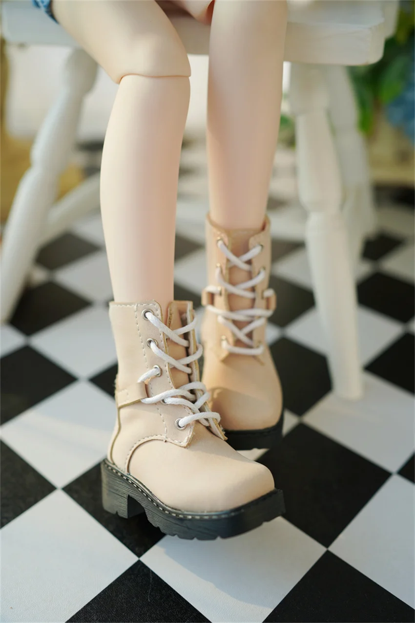 Обувь для кукол BJD, ботильоны на толстой подошве с высоким берцем и квадратным носком для девочек, желто-зеленые подарки на шнуровке, аксессуары для кукол
Обувь для кукол BJD, ботильоны на толстой подошве с высоким берцем и квадратным носком для девочек, желто-зеленые подарки на шнуровке, аксессуары для кукол