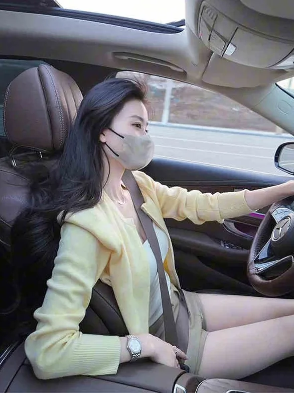 Spring 2026 Women's Yellow Knitted Cardigan Sweater Jacket Comfortable Polyester Fiber Commute Style Regular Fit Long Sleeve
Spring 2026 Women's Yellow Knitted Cardigan Sweater Jacket Comfortable Polyester Fiber Commute Style Regular Fit Long Sleeve