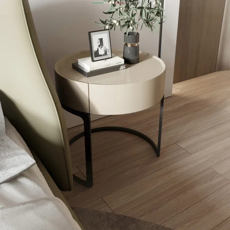 Luxury Minimalist Bedside Table Bed Side Table With 1 Drawer Nightstands For Bedroom Round Table Bedroom Furniture
Luxury Minimalist Bedside Table Bed Side Table With 1 Drawer Nightstands For Bedroom Round Table Bedroom Furniture