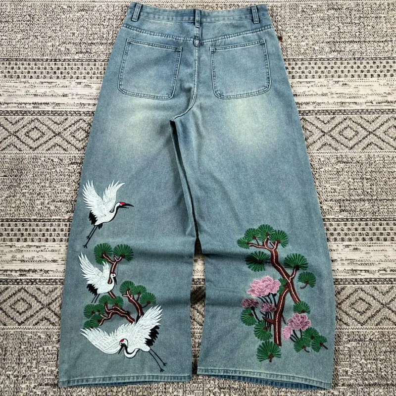 American New Fashion Oversized Pattern Embroidered Washed Jeans Ladies Y2K Harajuku Hip Hop Popular Casual Joker Wide-leg Pants
American New Fashion Oversized Pattern Embroidered Washed Jeans Ladies Y2K Harajuku Hip Hop Popular Casual Joker Wide-leg Pants