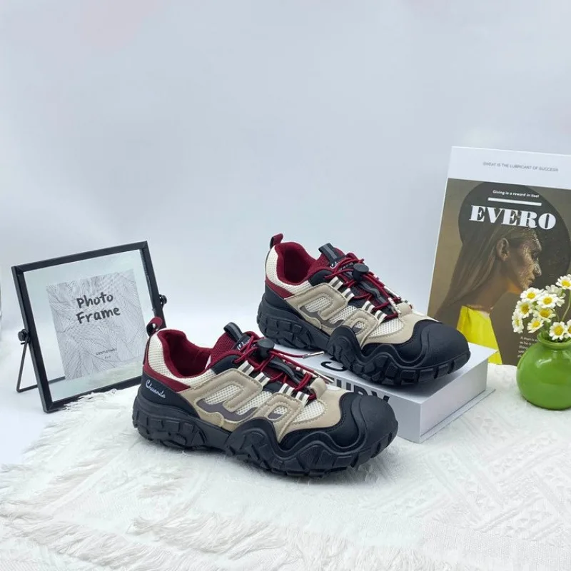 2025 Hot Selling Autumn Style Cute Round Toe Casual Thick Soled Dad Shoes Outdoor Hiking Lightweight Hiking Shoes Sneakers
2025 Hot Selling Autumn Style Cute Round Toe Casual Thick Soled Dad Shoes Outdoor Hiking Lightweight Hiking Shoes Sneakers