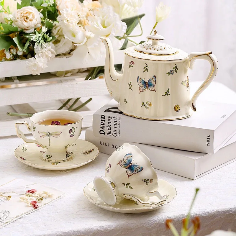 Golden Edge Ceramic Cup&saucer Pattern Floral Coffee Mug Dining Table Milk Mugs Afternoon Tea Teacup Fruit Juice Container
Golden Edge Ceramic Cup&saucer Pattern Floral Coffee Mug Dining Table Milk Mugs Afternoon Tea Teacup Fruit Juice Container