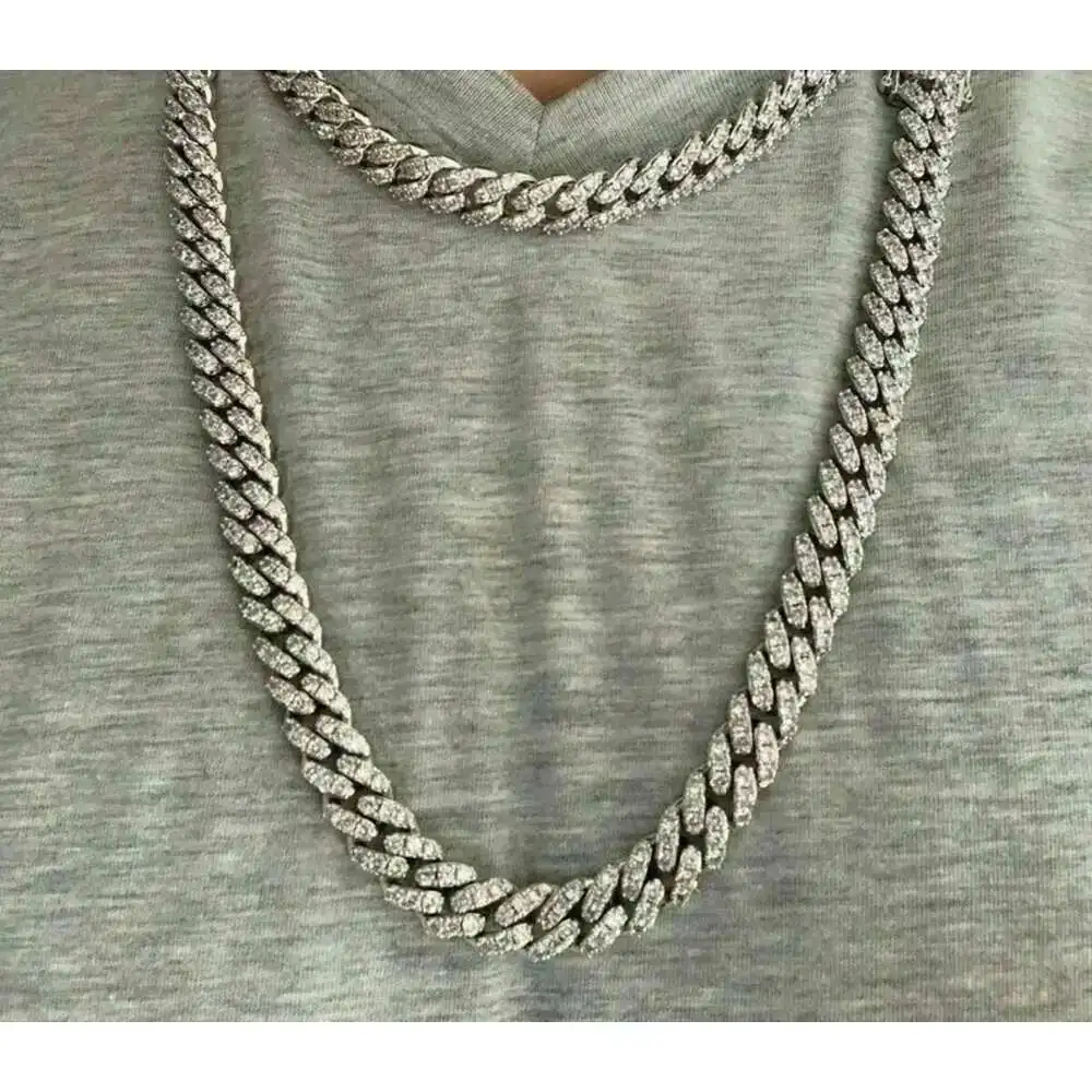 Mens Heavy 12mm Moissanite Miami Cuban Link Chain Necklace Solid 925 Sterling Silver Passes Diamond Tester
Mens Heavy 12mm Moissanite Miami Cuban Link Chain Necklace Solid 925 Sterling Silver Passes Diamond Tester