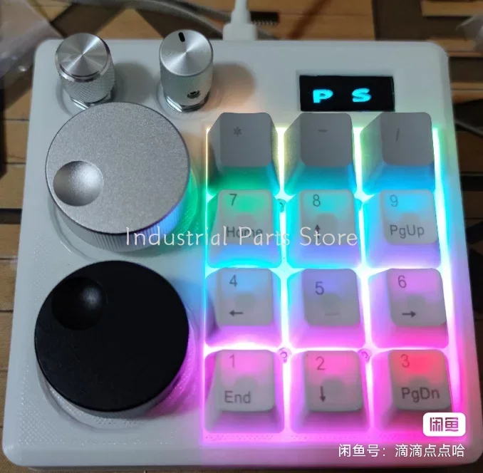 Da Vinci – Console de retouche pour clavier, clavier d'édition PR, Console de retouche pour Photoshop, Pad de numérotation
Da Vinci – Console de retouche pour clavier, clavier d'édition PR, Console de retouche pour Photoshop, Pad de numérotation