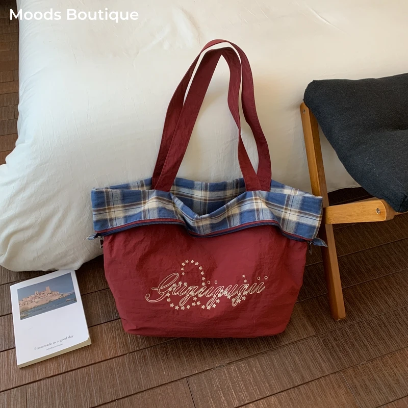 Reversible Cotton Fabric Shoulder Tote Bags For Women Double Sides Plaided Letter Embroidered Casual Large Capacity Shopper Tote
Reversible Cotton Fabric Shoulder Tote Bags For Women Double Sides Plaided Letter Embroidered Casual Large Capacity Shopper Tote