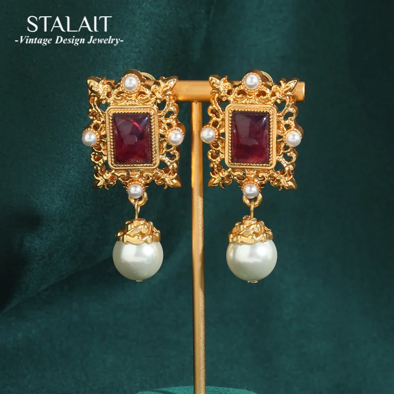 Vintage Red Glass Rectangle Crystal Square Drop Pearl Earrings for Women Gold Color Korean Antique Jewelry Gifts for Women New
Vintage Red Glass Rectangle Crystal Square Drop Pearl Earrings for Women Gold Color Korean Antique Jewelry Gifts for Women New