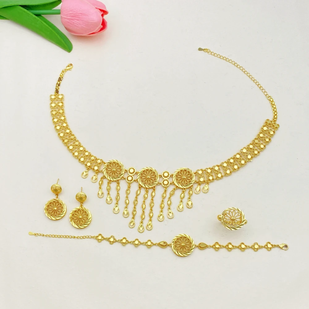 Falair Vintage Gold Plated Copper Jewelry Set for Women French Elegant Bracelet Ring Necklace Earrings Party Wear
Falair Vintage Gold Plated Copper Jewelry Set for Women French Elegant Bracelet Ring Necklace Earrings Party Wear