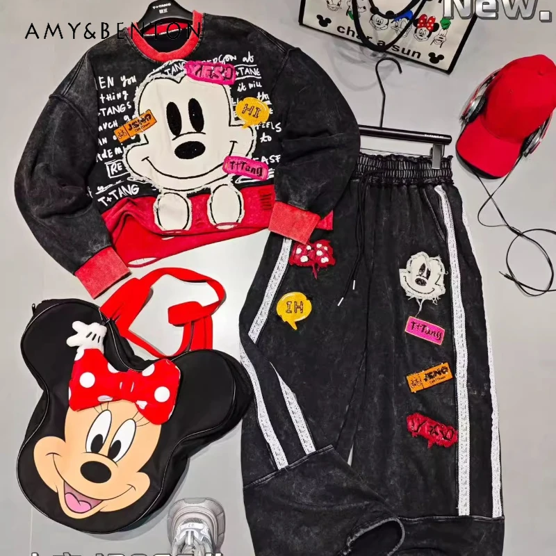 2025 Autumn Loose Short Cartoon Long Sleeves Sweatshirt Casual Long Sleeves O-neck Hoodies Sweatpants Wide Leg Pants Set Female
2025 Autumn Loose Short Cartoon Long Sleeves Sweatshirt Casual Long Sleeves O-neck Hoodies Sweatpants Wide Leg Pants Set Female