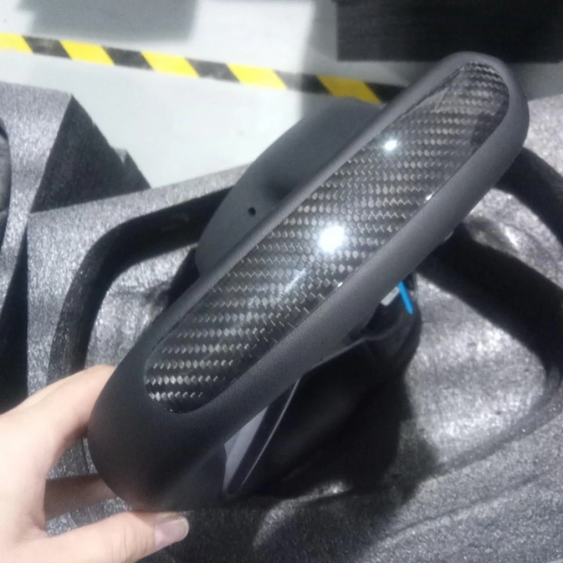 Полностью кожаный руль с подогревом для Tesla Model 3 2016-2022 Model Y 2020–2022 гг., с боками из углеродного волокна и накладкой
Полностью кожаный руль с подогревом для Tesla Model 3 2016-2022 Model Y 2020–2022 гг., с боками из углеродного волокна и накладкой