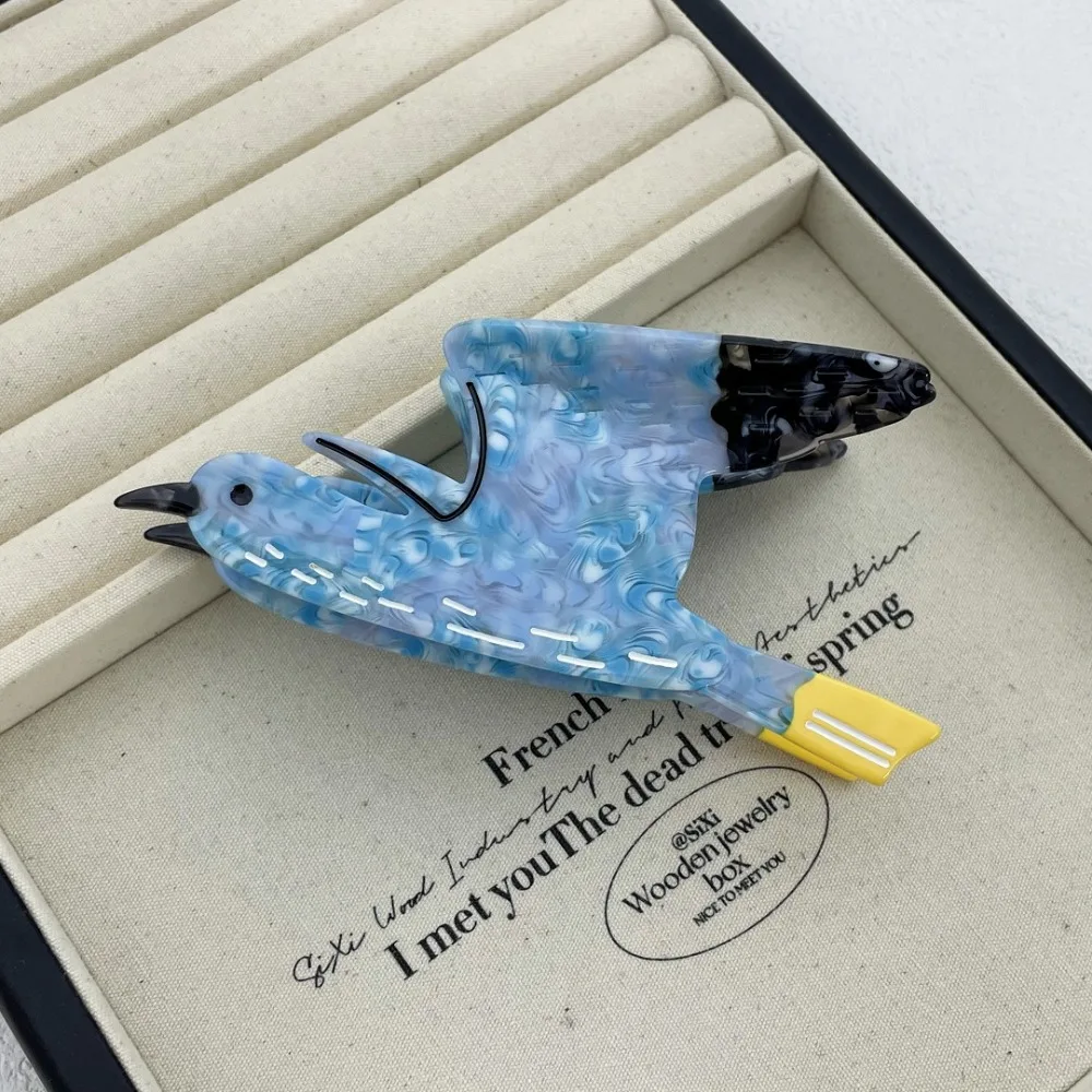Cute Cartoon Animal Shark Clip Creative Woodpecker Acetic Acid Hair Claw Korean Style Headwear Swallow Bird Hair Claw Travel
Cute Cartoon Animal Shark Clip Creative Woodpecker Acetic Acid Hair Claw Korean Style Headwear Swallow Bird Hair Claw Travel