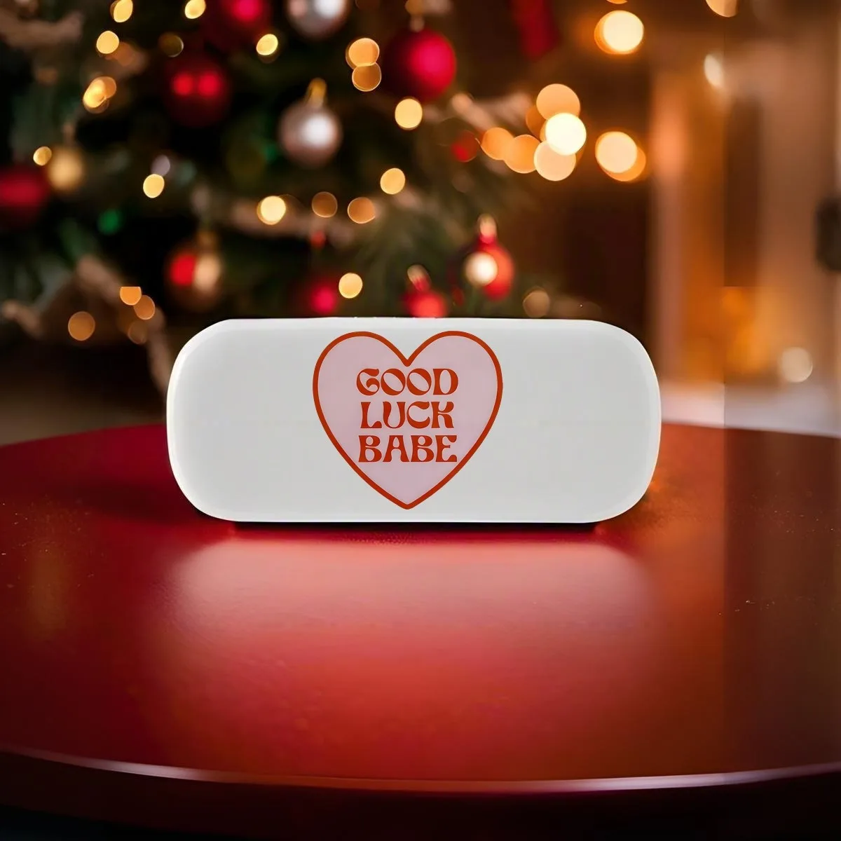 Good Luck Baby 2026, новый прочный футляр для хранения очков унисекс, стильный дизайн с узором, дорожный защитный чехол для очков
Good Luck Baby 2026, новый прочный футляр для хранения очков унисекс, стильный дизайн с узором, дорожный защитный чехол для очков