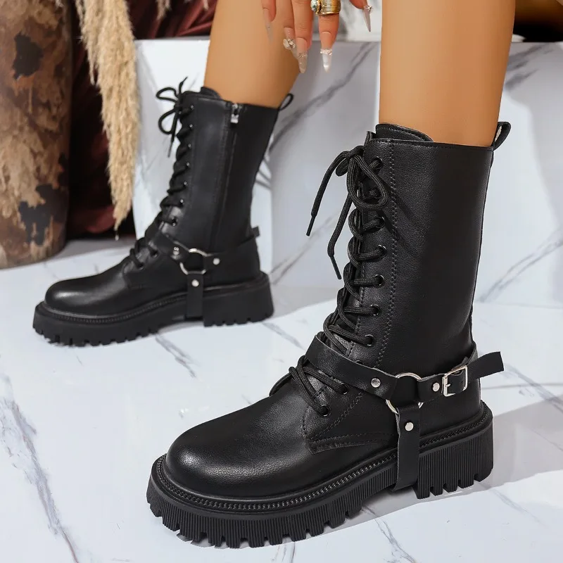 Mid-leg Boots Women 2026 Autumn and Winter New Versatile Platform British Style Metal Buckle Platform Block Heel Leather Shoes
Mid-leg Boots Women 2026 Autumn and Winter New Versatile Platform British Style Metal Buckle Platform Block Heel Leather Shoes