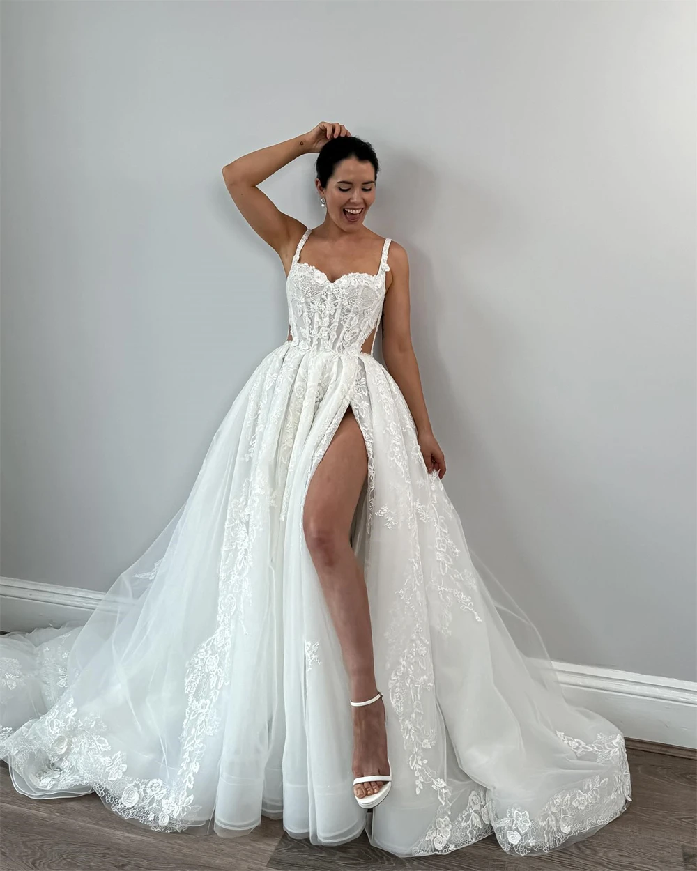 Customized Floral Straps Lace Embroidery Wedding Dress High Side Split Vestidos De Noche Floor-Length Formal Evening
Customized Floral Straps Lace Embroidery Wedding Dress High Side Split Vestidos De Noche Floor-Length Formal Evening