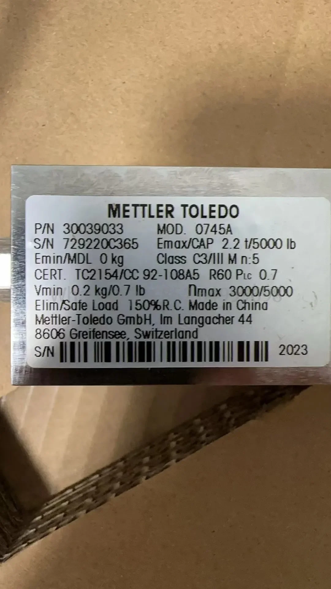 Brand new 30039033 LC 0745A-2.2t5klb PU5m C3N5K
Brand new 30039033 LC 0745A-2.2t5klb PU5m C3N5K