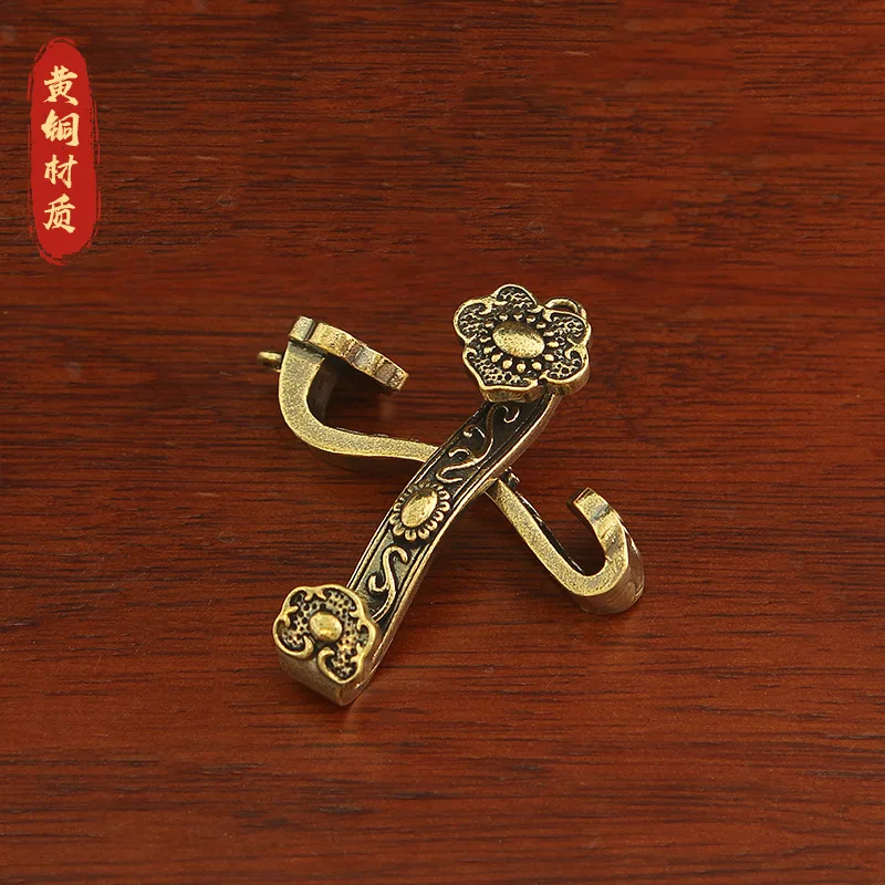 Brass Keychain Accessory Creative Blooming Wealth Auspicious Pure Copper Ruyi Pixiu Bag Pendant
Brass Keychain Accessory Creative Blooming Wealth Auspicious Pure Copper Ruyi Pixiu Bag Pendant