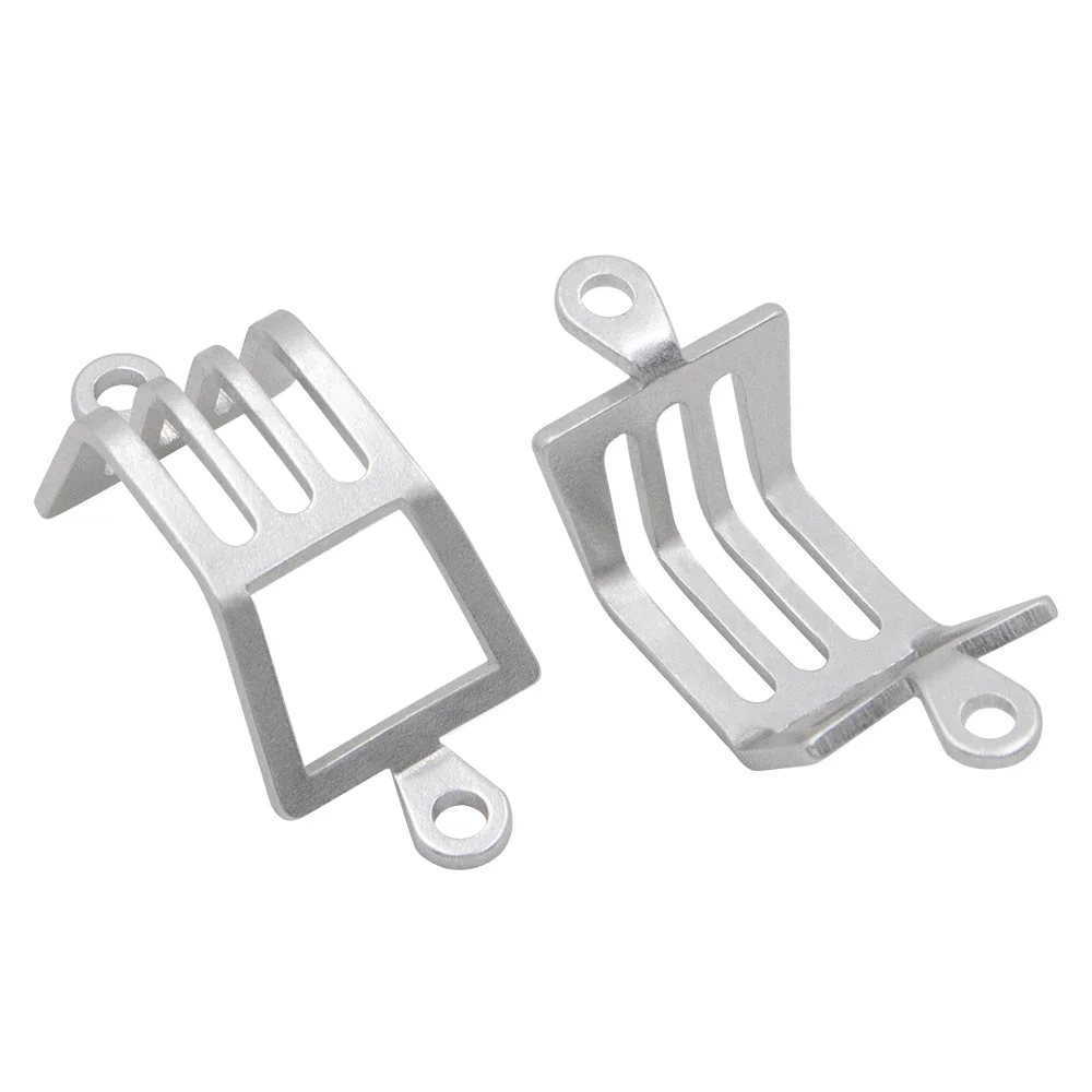 KYX Racing Aluminum Protective Lampshade Lamp Protection Cover for 1/10 RC Crawler Car Traxxas TRX4 TRX6
KYX Racing Aluminum Protective Lampshade Lamp Protection Cover for 1/10 RC Crawler Car Traxxas TRX4 TRX6