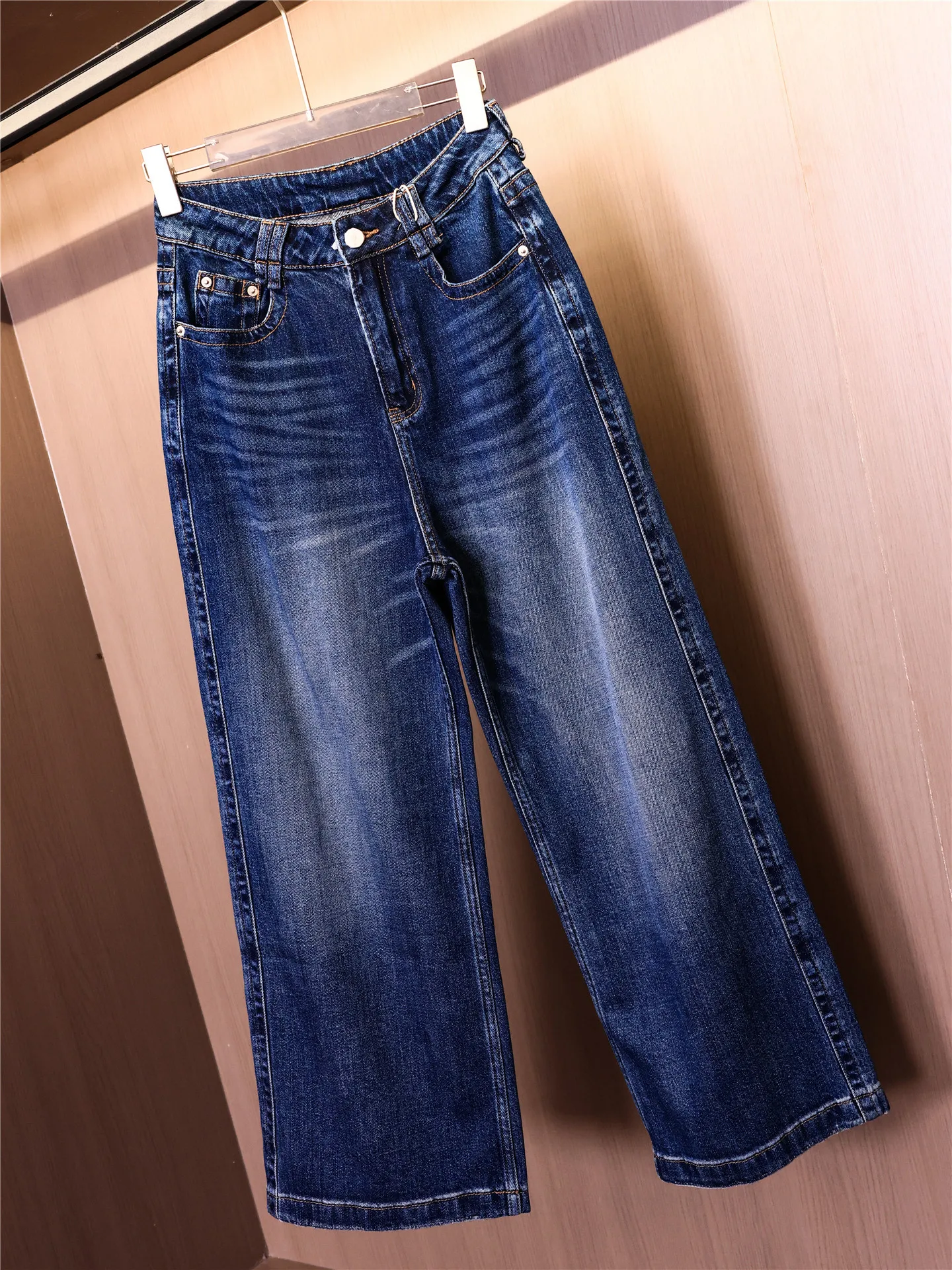 High Waist Loose Straight Leg Jeans Slimming Effect Blue Vintage Women's Casual Cotton Denim Pants Comfortable Breathable
High Waist Loose Straight Leg Jeans Slimming Effect Blue Vintage Women's Casual Cotton Denim Pants Comfortable Breathable