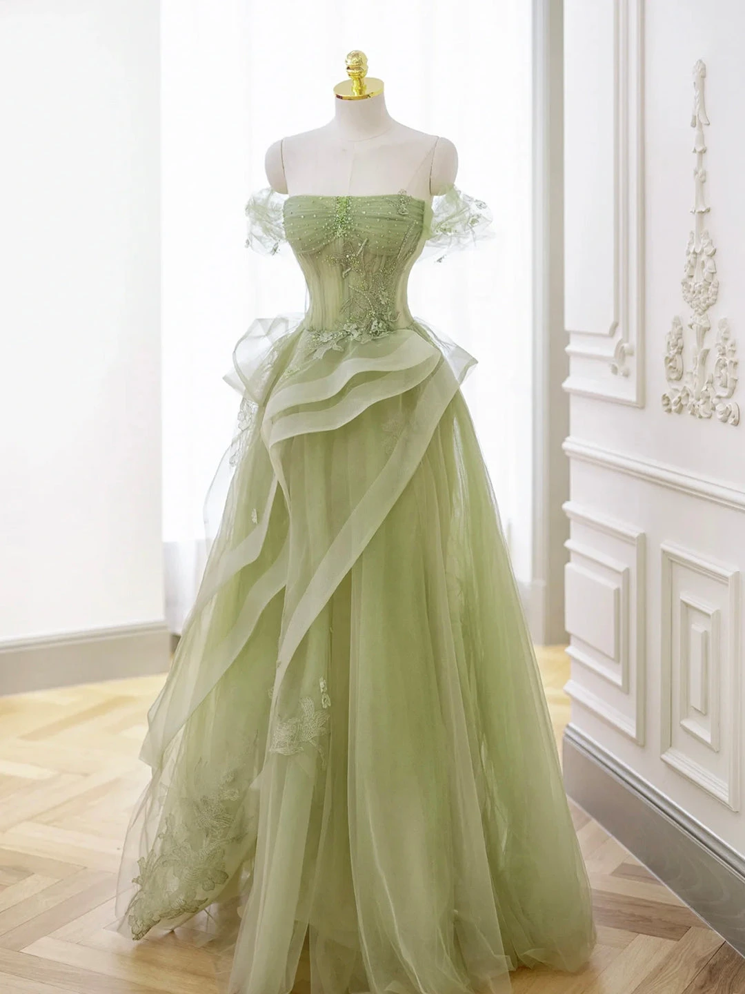 Sage Green Prom Dress Appliques Tulle Celebrity Dresses Tiered Pleat Women's Evening Dress Sweetheart Formal Gown 프롬 드
Sage Green Prom Dress Appliques Tulle Celebrity Dresses Tiered Pleat Women's Evening Dress Sweetheart Formal Gown 프롬 드