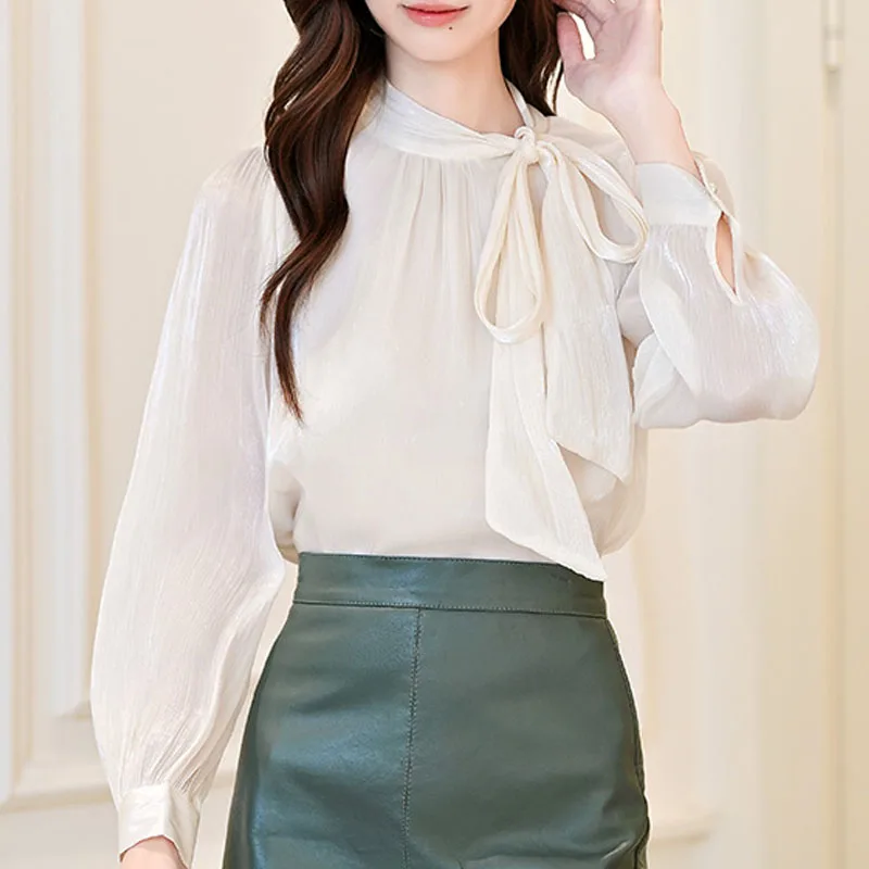 Women Blouse Shirt New Long Sleeve Stand Collar Elegant Bow Chiffon Blouse Shirt Women Tops Blouses Shirts Blusas Camisas Q734
Women Blouse Shirt New Long Sleeve Stand Collar Elegant Bow Chiffon Blouse Shirt Women Tops Blouses Shirts Blusas Camisas Q734