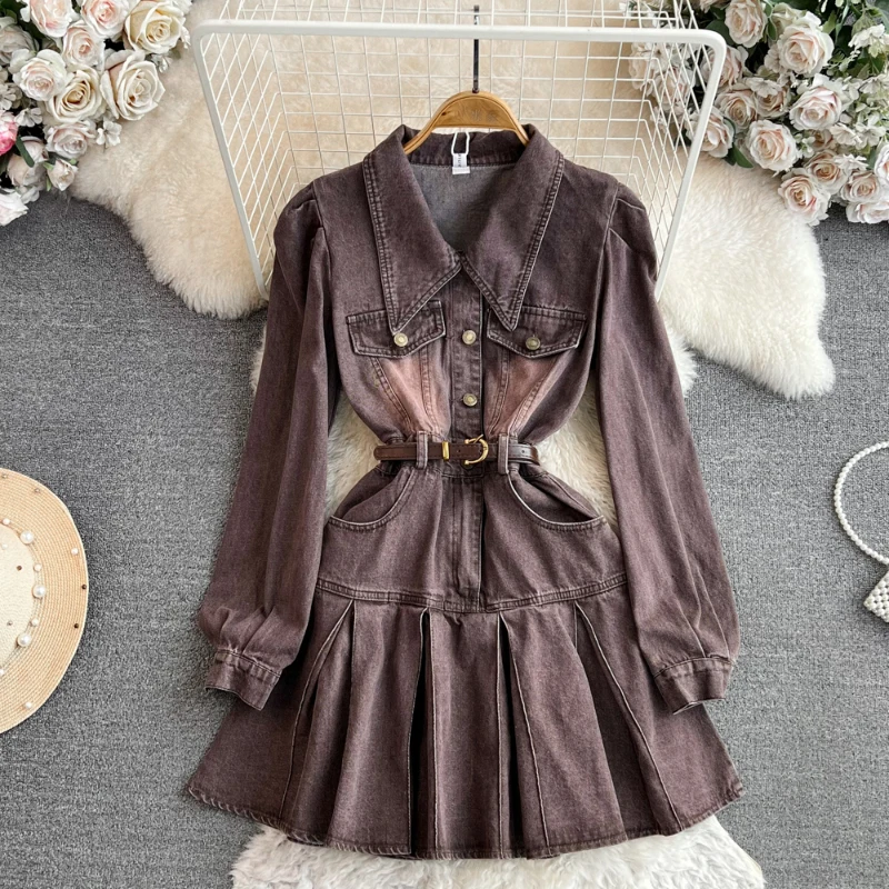 Women's Denim Dress American Retro Fashion High Street A-Line Mini Turn Down Collar Dresses Preppy Style Skirts for 18-24Y
Women's Denim Dress American Retro Fashion High Street A-Line Mini Turn Down Collar Dresses Preppy Style Skirts for 18-24Y