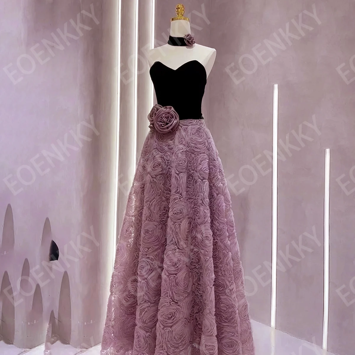 EOENKKY Elegant Prom Dresses Woman 2026 3D Flowers Strapless Sleeveless Graduation Dresses Customized A Line فستان سهرة نسائي
EOENKKY Elegant Prom Dresses Woman 2026 3D Flowers Strapless Sleeveless Graduation Dresses Customized A Line فستان سهرة نسائي