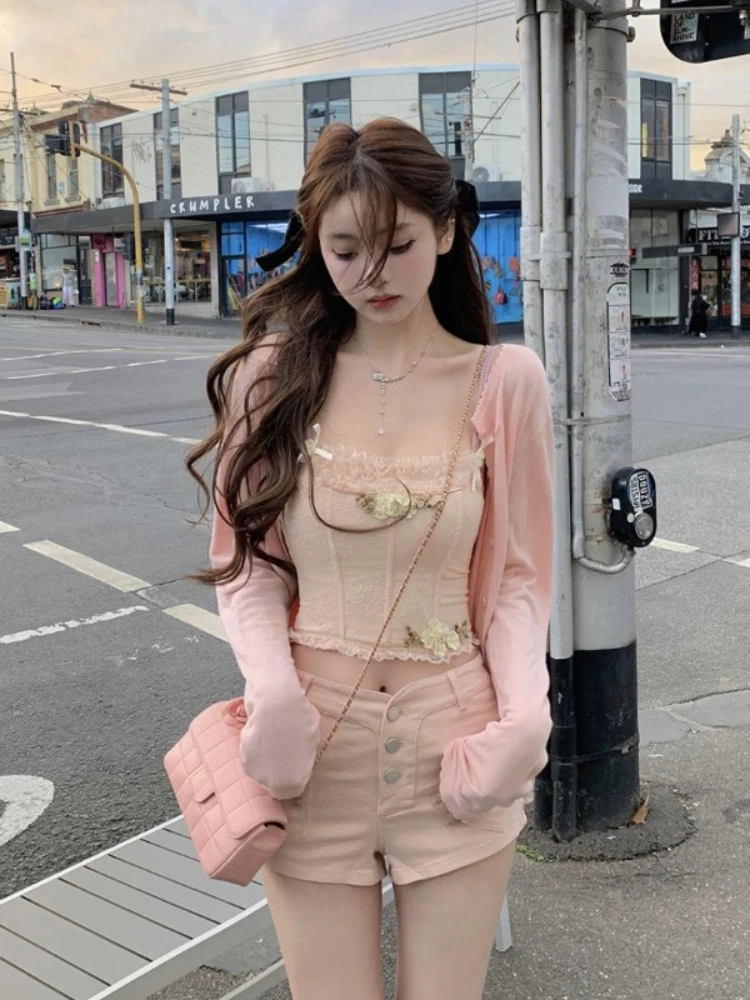 Denim Shorts for Women Pink Boxer Micro Mini Short Jean Pants Woman Harajuku Fashion Normal Elasticty Summer Casual Trend 2025
Denim Shorts for Women Pink Boxer Micro Mini Short Jean Pants Woman Harajuku Fashion Normal Elasticty Summer Casual Trend 2025