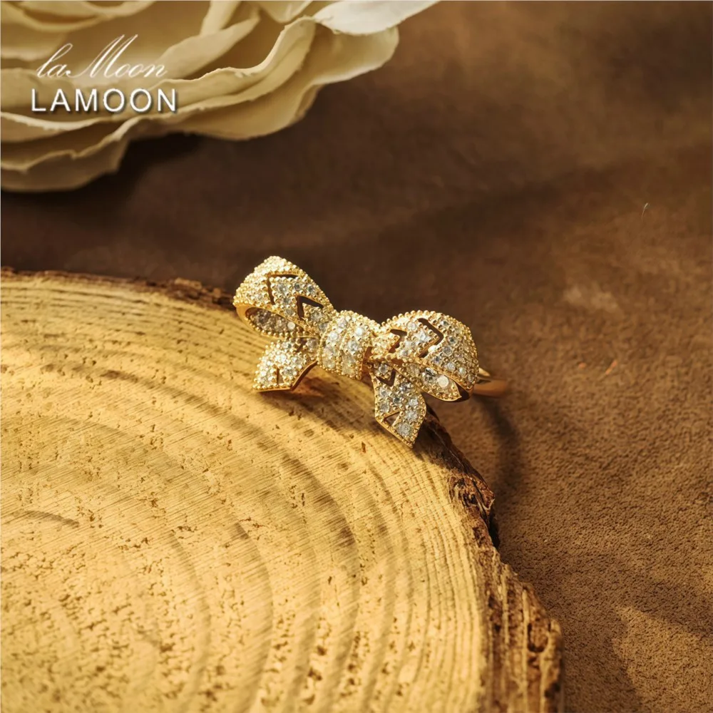 LAMOON Luxury Bowknot Ice Out Ring For Women Exqusite Luxury 925 Sterling Silver Gold Vermeil Anniversary Fine Jewelry Gift
LAMOON Luxury Bowknot Ice Out Ring For Women Exqusite Luxury 925 Sterling Silver Gold Vermeil Anniversary Fine Jewelry Gift