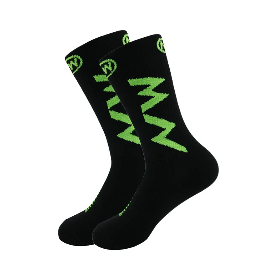 New Sports Anti Slip Soccer Socks Cotton Football Men Grip Socks Calcetines Cycling Socks
New Sports Anti Slip Soccer Socks Cotton Football Men Grip Socks Calcetines Cycling Socks