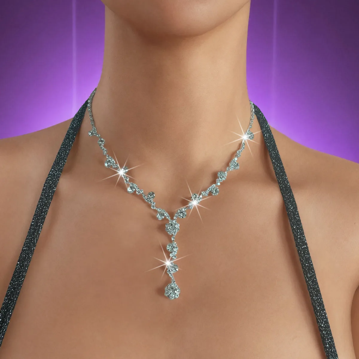 1 Fashionable And Simple Bridal Necklace Set With Rhinestone Party Daily Accessories For Women
1 Fashionable And Simple Bridal Necklace Set With Rhinestone Party Daily Accessories For Women