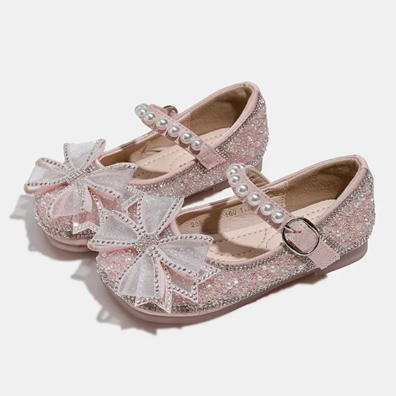 Children's Crystal Leather Shoes Spring 2025 New Fashion Bow Pearl Girls' Princess Shoes Soft Bottom Comfortable Baby Flat Shoes
Children's Crystal Leather Shoes Spring 2025 New Fashion Bow Pearl Girls' Princess Shoes Soft Bottom Comfortable Baby Flat Shoes