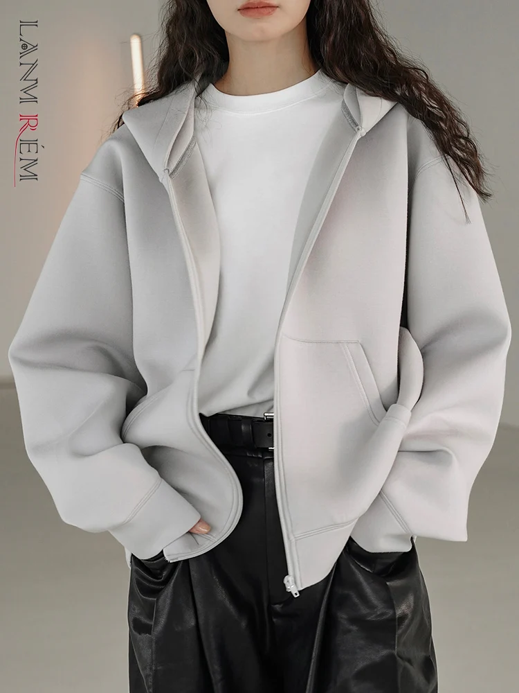 LANMREM Casual Hooded Jackets Women Versatile Batwing Sleeves Zipper Loose Fit Coat Fashion 2023 Autumn New Clothing 2AA2358
LANMREM Casual Hooded Jackets Women Versatile Batwing Sleeves Zipper Loose Fit Coat Fashion 2023 Autumn New Clothing 2AA2358