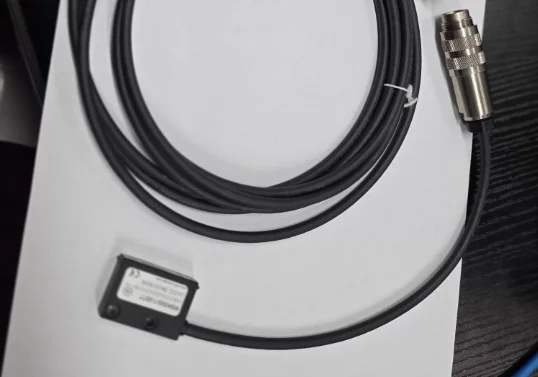 Linear displacement sensor MSK500/1 magnetic grating ruler MB500 magnetic ruler position feedback encoder
Linear displacement sensor MSK500/1 magnetic grating ruler MB500 magnetic ruler position feedback encoder