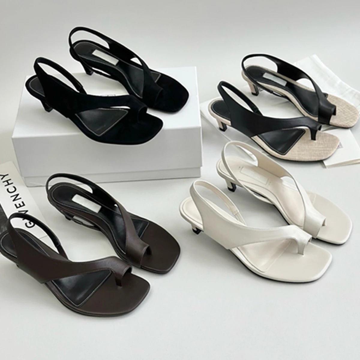 Jenny&Dave Top Quality Sandals Shoes Women French Fashion Office Ladies Commuting Sandals Summer 5cm Heel Shoes Women
Jenny&Dave Top Quality Sandals Shoes Women French Fashion Office Ladies Commuting Sandals Summer 5cm Heel Shoes Women