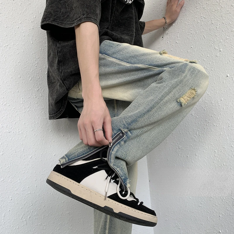 2022 New Men Jeans Straight Hole Ripped Street-wear All-match Denim Trousers Mens Loose Casual Fashion Jeans Pants Male Z202
2022 New Men Jeans Straight Hole Ripped Street-wear All-match Denim Trousers Mens Loose Casual Fashion Jeans Pants Male Z202