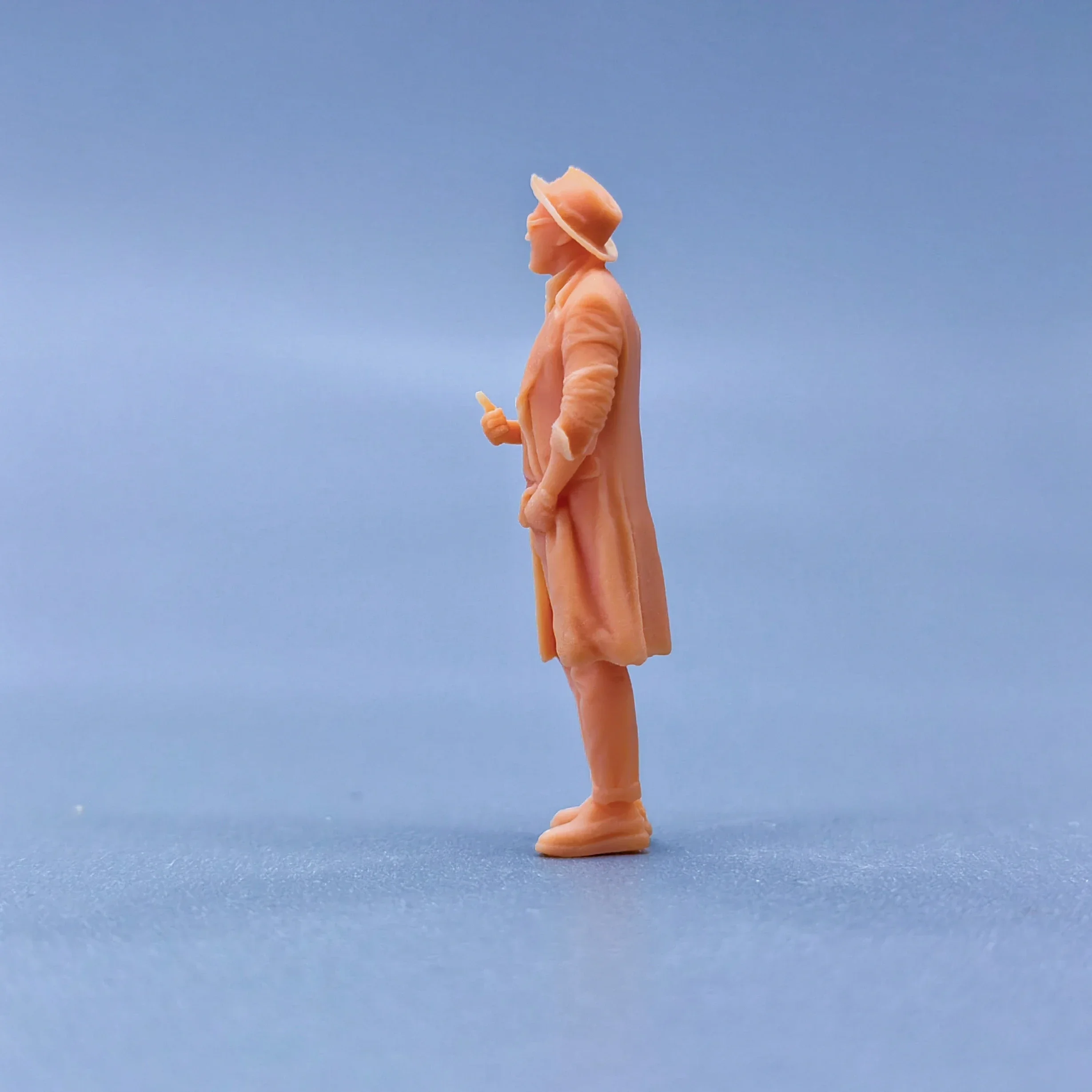 1/64 1/43 Figurines Scale Model Resin Uncle Wearing A Hat and Coat Uncolored Miniatures Diorama Hand-painted L220
1/64 1/43 Figurines Scale Model Resin Uncle Wearing A Hat and Coat Uncolored Miniatures Diorama Hand-painted L220