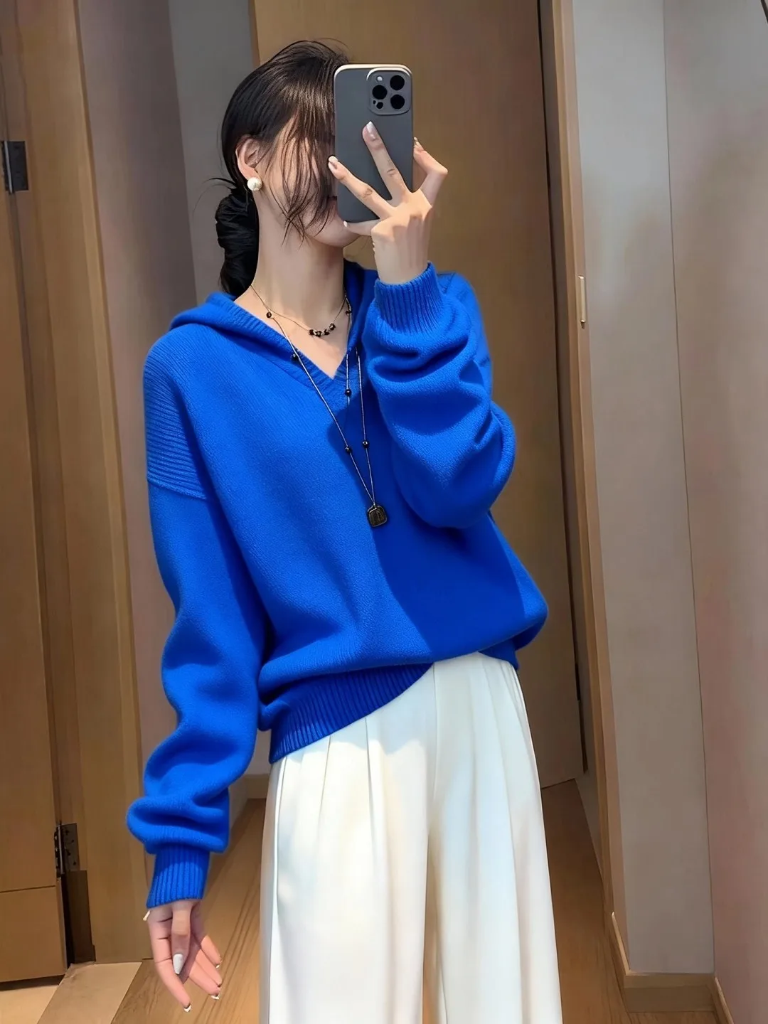 Large Size Klein Blue Hooded Knitwear Women's Autumn Winter Loose Sle Comfortable Lazy Faion Unique Beautiful Top
Large Size Klein Blue Hooded Knitwear Women's Autumn Winter Loose Sle Comfortable Lazy Faion Unique Beautiful Top