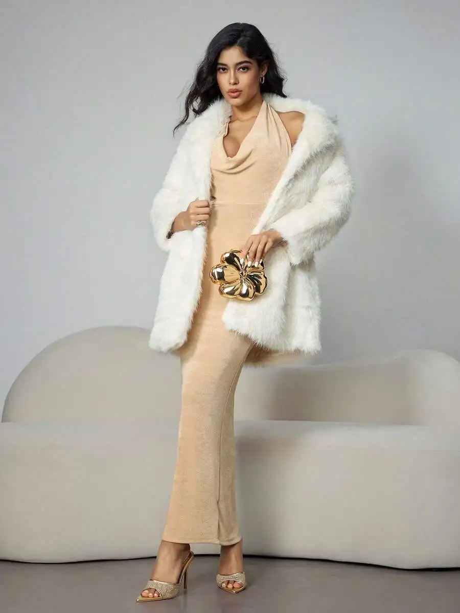 Elegant Rhinestone Flower Clutch Bag For Evening Party Dinner
Elegant Rhinestone Flower Clutch Bag For Evening Party Dinner
