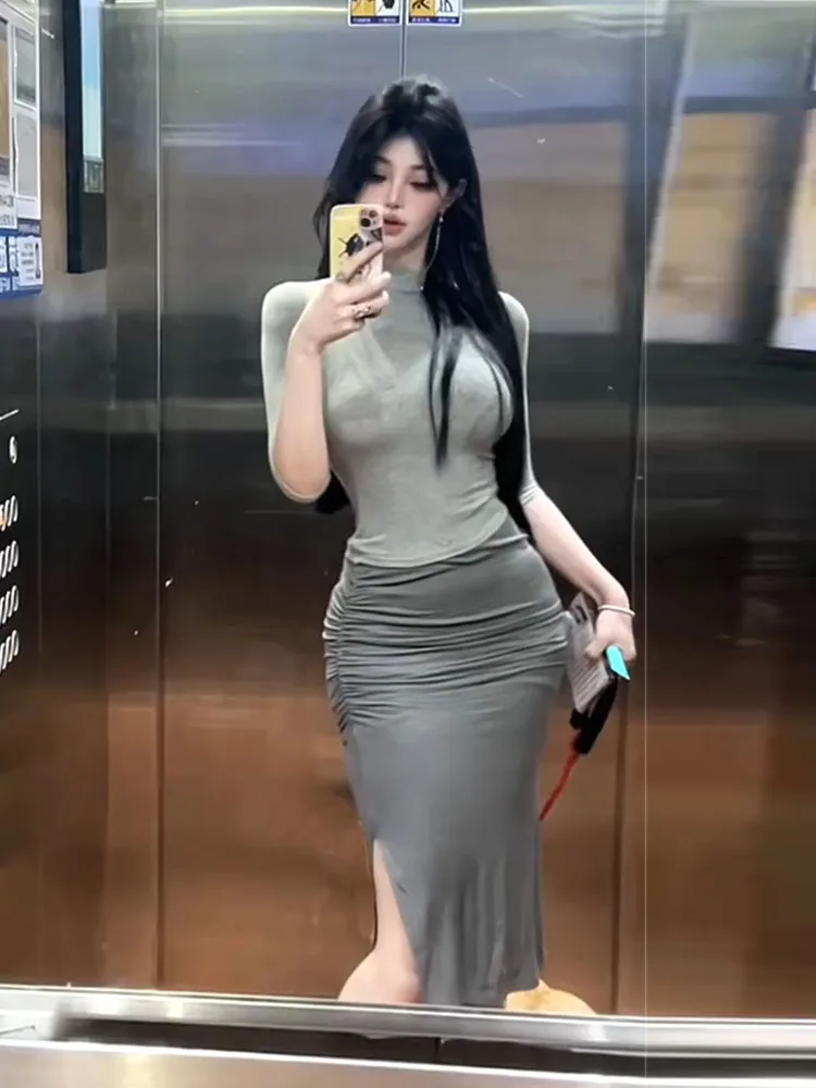 Chic plus Size Women's T-Shirt And Skirt Set Summer Sexy Slit Pleated mid Sleeve Half High Collar Commute Korean Style Slim Fit
Chic plus Size Women's T-Shirt And Skirt Set Summer Sexy Slit Pleated mid Sleeve Half High Collar Commute Korean Style Slim Fit