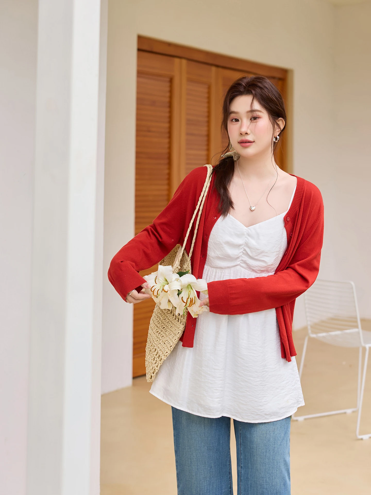 plus Size Women's Casual Style Sweater Cardigan Spring Season Lenzing Linen Versatile Fat Sister MM Red Shadow All-Match Knit...
plus Size Women's Casual Style Sweater Cardigan Spring Season Lenzing Linen Versatile Fat Sister MM Red Shadow All-Match Knit...