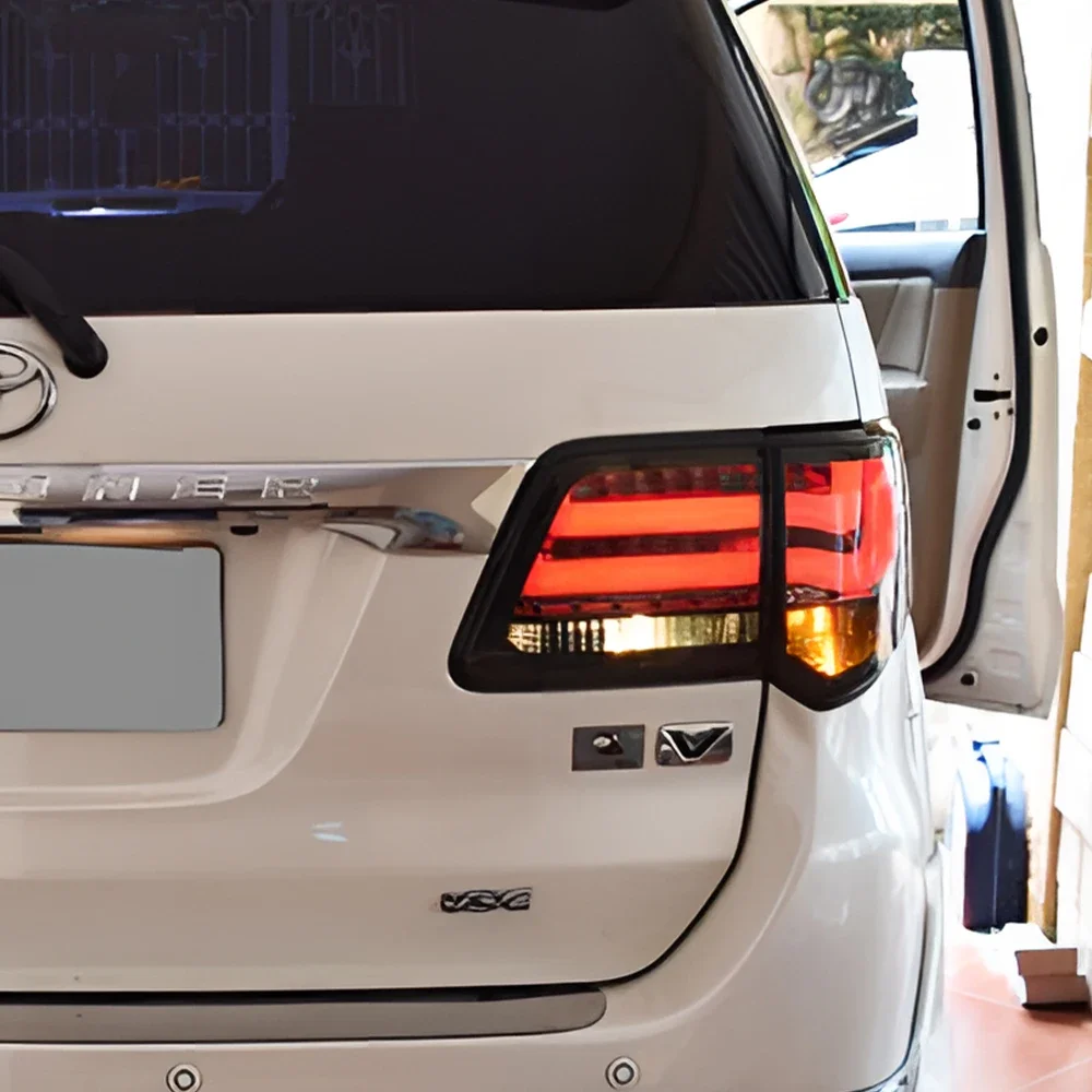 Car Taillights Assembly for Toyota Fortuner 2012-2016 LED Auto Rear Back Lamps Upgrade Fog Brake Turn Signal Fog Accessories
Car Taillights Assembly for Toyota Fortuner 2012-2016 LED Auto Rear Back Lamps Upgrade Fog Brake Turn Signal Fog Accessories