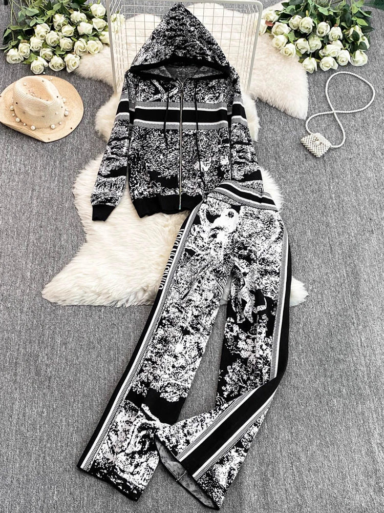 Faionable Women's Knitted Zipper Hoodie And High Waist Wide Leg Pants Set Autumn Winter Water-Media Pattern Embroidery Two-...
Faionable Women's Knitted Zipper Hoodie And High Waist Wide Leg Pants Set Autumn Winter Water-Media Pattern Embroidery Two-...
