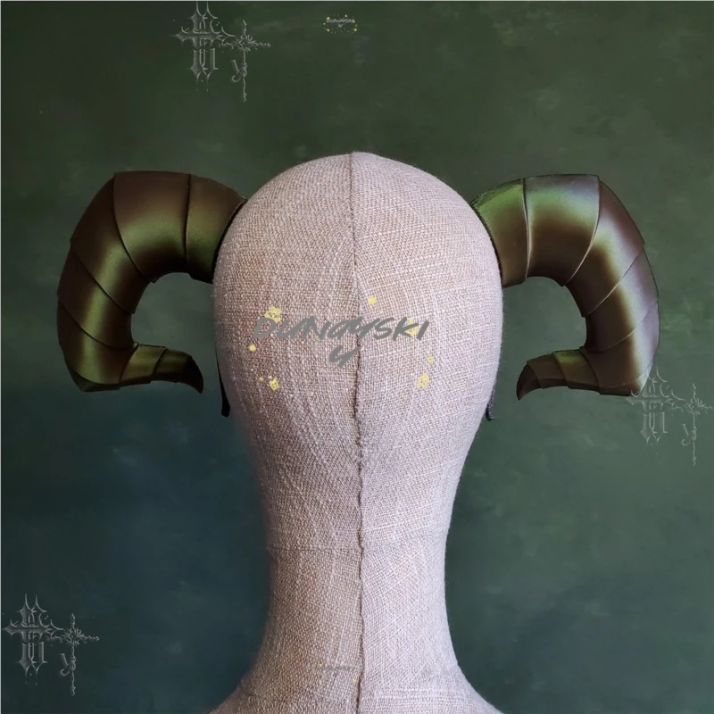 Gothic Sheep Horn Headband Retro Rustic Demon Ram Horn Headwear For Medieval Fantasy Halloween Anime Roleplay
Gothic Sheep Horn Headband Retro Rustic Demon Ram Horn Headwear For Medieval Fantasy Halloween Anime Roleplay