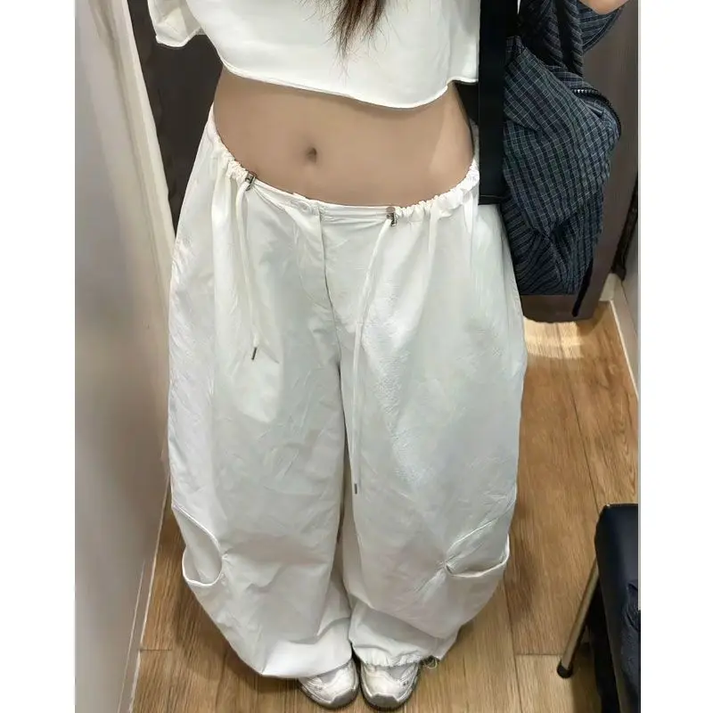 Early Autumn New Retro American Drawstring Low Waist Big Pocket Wide Leg Loose Paratrooper Casual Pants
Early Autumn New Retro American Drawstring Low Waist Big Pocket Wide Leg Loose Paratrooper Casual Pants