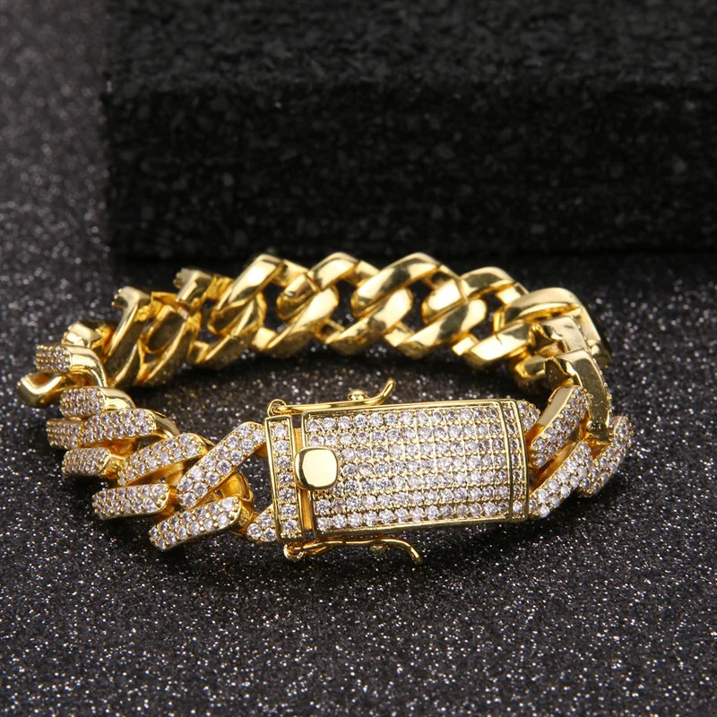 Hip Hop Cuban Link Bracelet, Full Zircon Inlay, Sturdy Buckle Chain, Stylish Punk Jewelry for Men Daily Street Wear
Hip Hop Cuban Link Bracelet, Full Zircon Inlay, Sturdy Buckle Chain, Stylish Punk Jewelry for Men Daily Street Wear