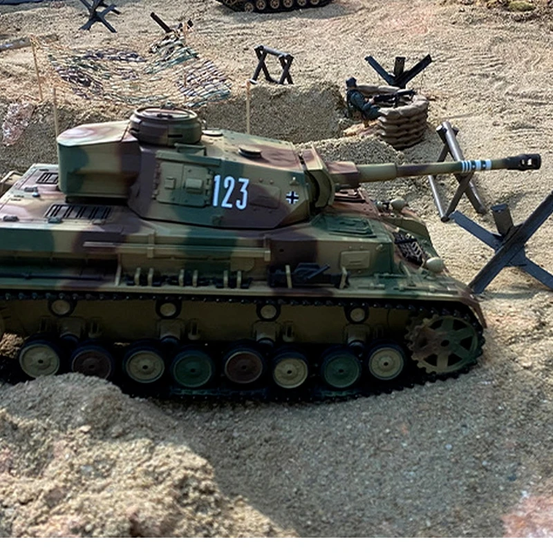 Трансграничный солдат Henglongku, немецкий IV F2, электрический танк с дистанционным управлением, курительный военный танк, модель игрушки, крутая 
Трансграничный солдат Henglongku, немецкий IV F2, электрический танк с дистанционным управлением, курительный военный танк, модель игрушки, крутая