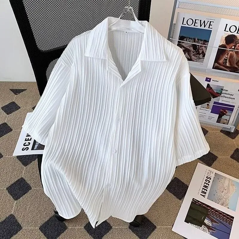This Is A Thin, Solid-color, Casual and Trendy Shirt for Men Summer Cool and Stylish Five-point Matching Outfit Summer Outerwear
This Is A Thin, Solid-color, Casual and Trendy Shirt for Men Summer Cool and Stylish Five-point Matching Outfit Summer Outerwear