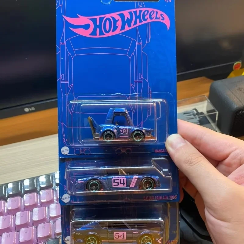 В наличии, оригинальные Hot Wheels, юбилей, черный, золотой, фиолетовый, мини-игрушечный автомобиль из сплава высокого качества, коллекционная модель, детский праздничный подарок
В наличии, оригинальные Hot Wheels, юбилей, черный, золотой, фиолетовый, мини-игрушечный автомобиль из сплава высокого качества, коллекционная модель, детский праздничный подарок